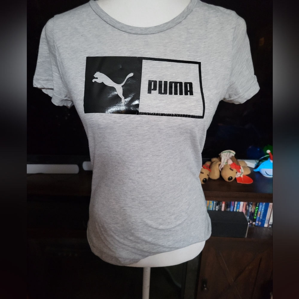 Puma size small ladies‎ Tshirt